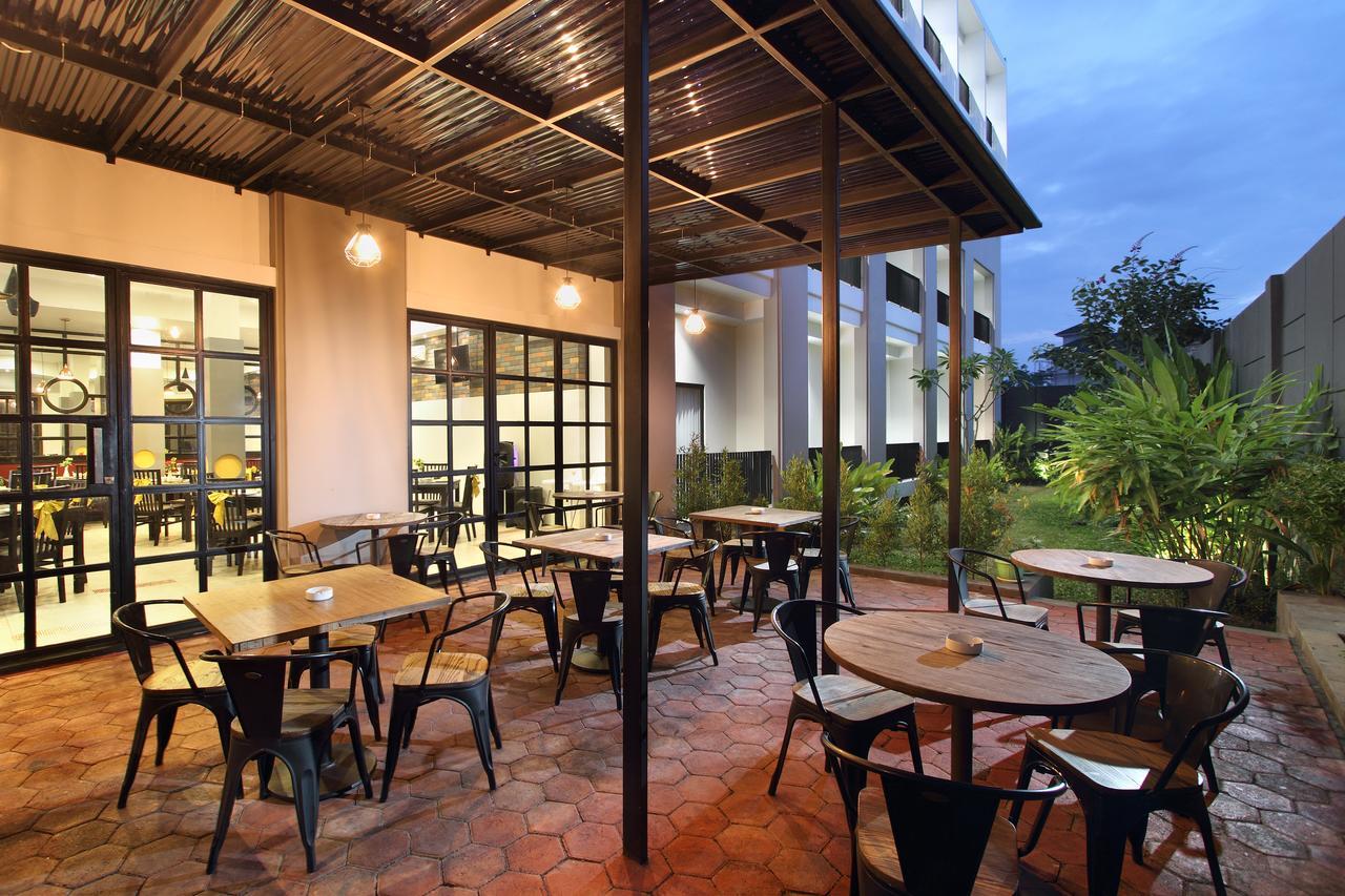 Helios Hotel Bone Watampone Exterior foto